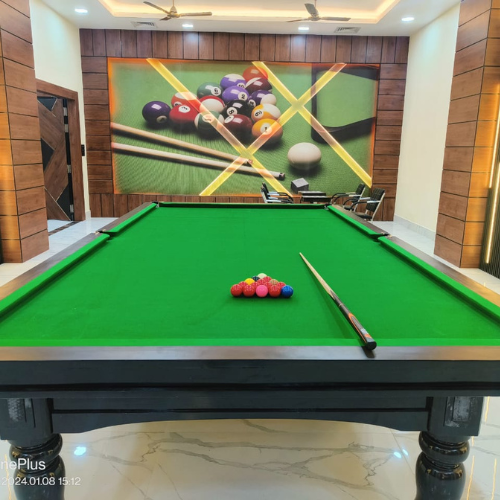 POOL AND SNOOKER TABLES